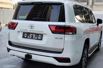 Toyota Land Cruiser GXR 2022 Gulf Model