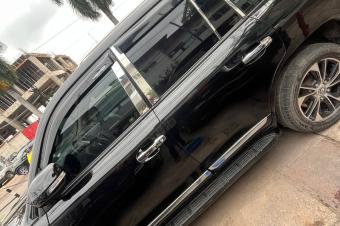 LAND CRUISER GXR A LOUER 