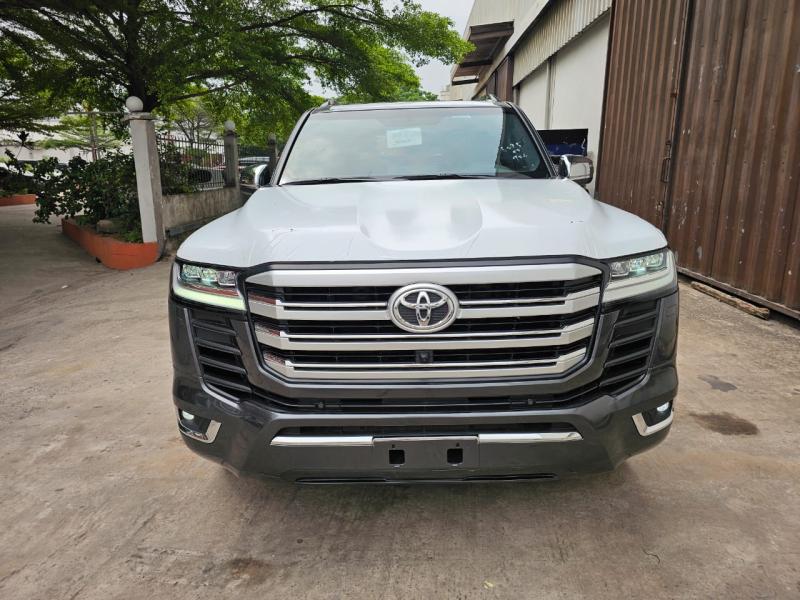 Toyota Land Cruiser VX.R 2023