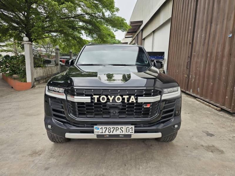 Toyota Landcruiser Gr 2023