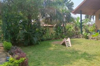 GS13IMMO SARL met  votre disposition la vente de cette magnifique villa QMimosas CNgaliema. Rf Alimentation SK. Dimension 2440M. Prix 695.000  discuter.  vous 