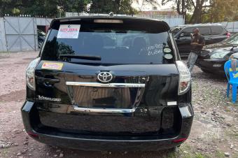 TOYOTA VANGUARD SANS PLAQUE A VENDRE 