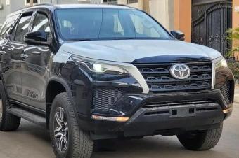 Toyota Fortuner 2024