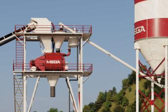 Centrale  Bton de 60 m  Vendre