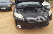 Toyota vanguard  Sans plaque  Couleur d'origine  Climatisation impeccable  Full option  3, banquettes  Prix 12500$ à discuter légèrement svp Offres direct  Contact : 0828482474 mediacongo