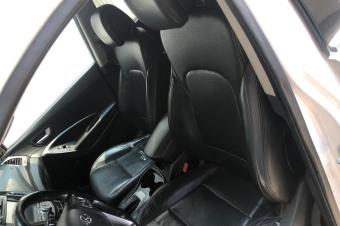 DEUX HYUNDAI SANTAFE SANS PLAQUE ANNES DES FABRICATION 2016  PRIX19.500 PEU NGOCIABLES PAR PICES  AUTOMATIQUE ESSENCES FAIBLES KILOMTRES CLIMATISATION IMPECCABLES FUL