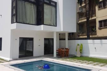 Magnifique villa  vendre  gombe sur haut commandement 