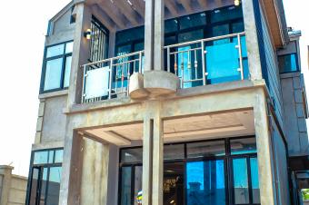 Un expert en Construction de vos Maisons a votre service