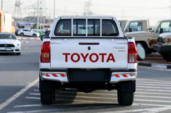 Toyota Hilux 