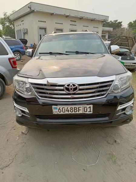 Toyota Fortuner 2013 full option 