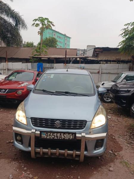 SUZUKI A VENDRE  KINSHASA 