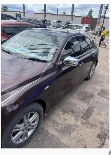 TOYOTA MARK X  LOUER 