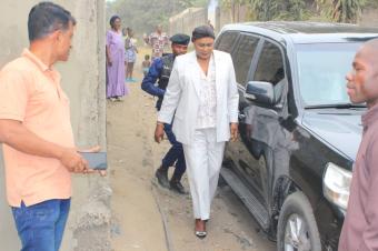 Dans le cadre de ses vacances parlementaires la dpute Nationale Marie Kyet Mutinga sest entretenue avec sa base de Tshangu 