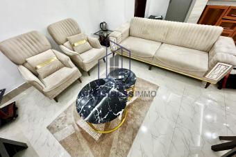 LOCATION DE SUBLIMES APPARTEMENTS MEUBLES AU COEUR DE LA GOMBE