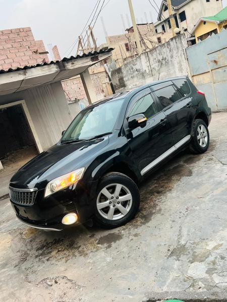 TOYOTA VANGUARD A VENDRE 