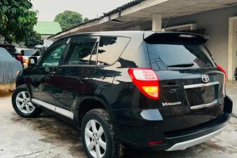 TOYOTA VANGUARD A VENDRE 