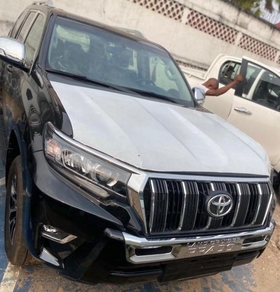 TOYOTA PRADO A VENDRE 
