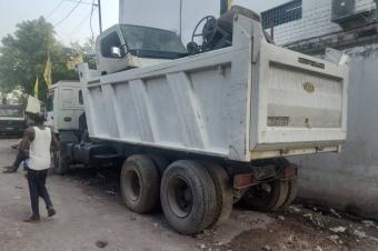 CAMION BENNE 20 TONNES  VENDRE 