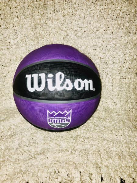 Ballon de basketball Wilson 