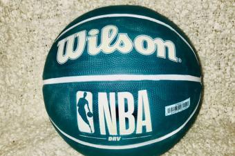 Ballon de basketball Wilson 