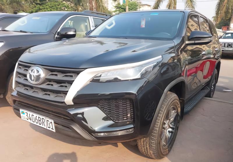 Toyota Fortuner 2023