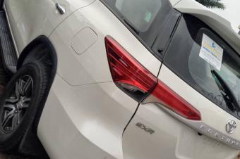 Toyota Fortuner 