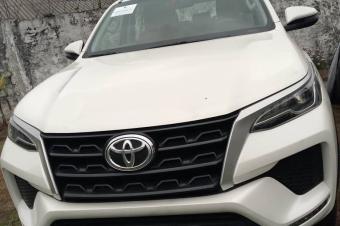 Toyota Fortuner 