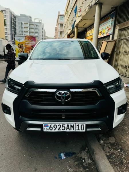 Toyota hilux 2024