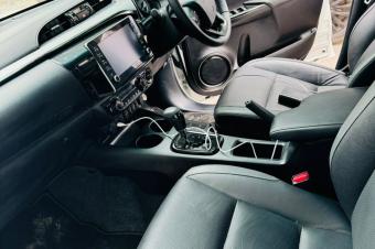 Toyota hilux 2024