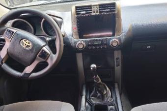 Toyota prado txl 2013 diesel manuelle moteur 5l Kilomtrage 52000 frigo 3 banquette Prix 29500  discuter