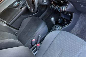 TOYOTA IST SANS PLAQUE A VENDRE 