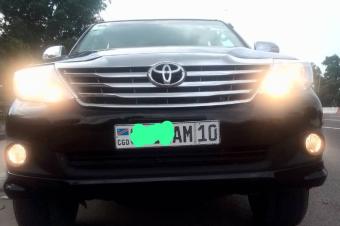 Toyota fortuner 2014