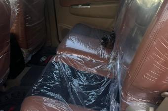 TOYOTA FORTUNER Full Option 2015 AUTHENTIQUE Automatique Essence Couleur dorigine Climatisation impeccable Kilomtrage faible Plaque rcent BT  assurance 6 mois  Prix 22.500 