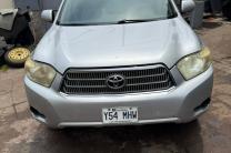 TOYOTA HIGHLANDER A VENDRE À KINSHASA  automobile_motos_velos_engins_et_pieces