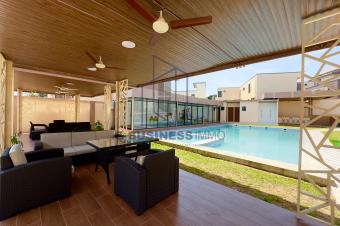 VILLA RECEMMENT CONSTRUITES AU SEIN DUNE CONCESSION MODERNE DE 20 VILLAS LEGEREMENT IDENTIQUES.