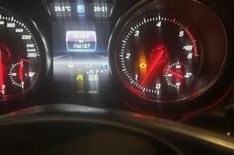 Mercedes GLE 2018  Diesel  6 cylindres  Toit panoramique  Couleur dorigine  Climatis  Volant gauche  Bote automatique  Moteur impeccable  Prix  70.000  discut lgrement  