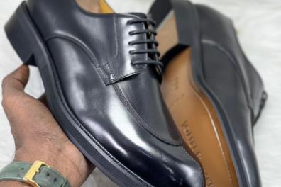 mode_habillement_bijoux_montres_chaussures_lunettes Mr Exauce cash   