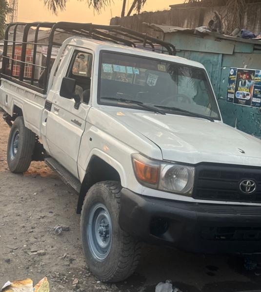 Toyota Land cruiser mono cabine 