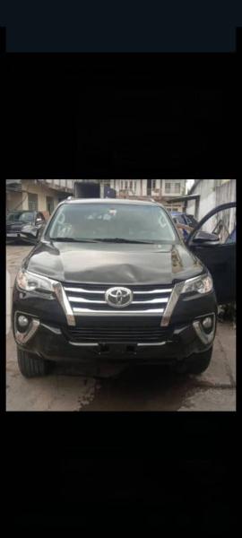 Toyota fortuner 2018