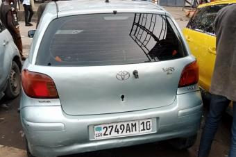 TOYOTA YARIS A VENDRE 