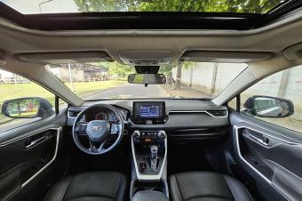 TOYOTA RAV4 A VENDRE  KINSHASA 