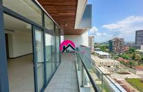 Vente d’un magnifique appart de 218m² avec 3CHS + garde-robes incorporées, cuisine équipée, dans un immeuble 5 étoiles à Gombe zone A facilement accessible et sécurisée mediacongo