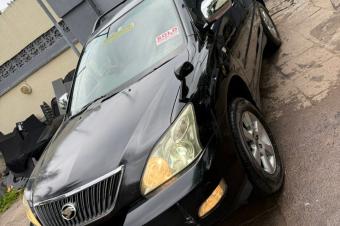 TOYOTA HARRIER SANS PLAQUE A VENDRE  KINSHASA 