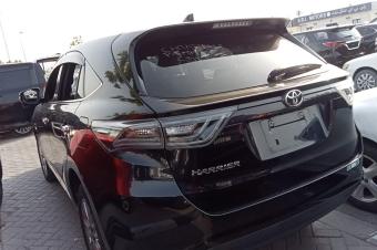 Toyota Harrier  vendre Prix  17500  discuter   automatique essence   4 cylindres   foul optons   volant droit   climatis   anne de fabrication 2017  localisation 