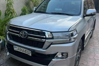 Toyota Land cruiser GXR 2022