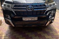 Toyota new Rav hybrid  automobile_motos_velos_engins_et_pieces