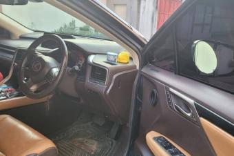 LEXUS RX 450HYBRID VOLANT Droit ESSENCE AUTOMATIQUE  Plaque rcente BR  FULL OPTION INTRIEUR EN CUIR KILOMTRAGE 54mille km Couleur dorigine   Prix 25.000 dernier prix  O