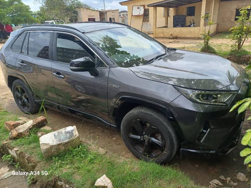 Toyota new Rav hybrid 