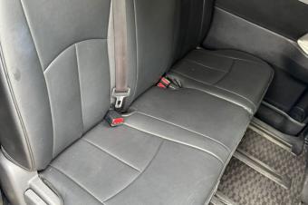 TOYOTA NOHA NOUVEAU  VENDRE  KINSHASA 