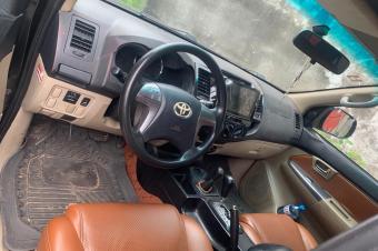 TOYOTA FORTUNER PLAQUE AB04 2015 AUTHENTIQUE  PRIX 18.000  DISCUTER LEG  AUTOMATIQUE ESSENCES KILOMETRAGES TRS FAIBLES CLIMATISATION IMPECCABLES FULLS OPTIONS LOCALISATIO